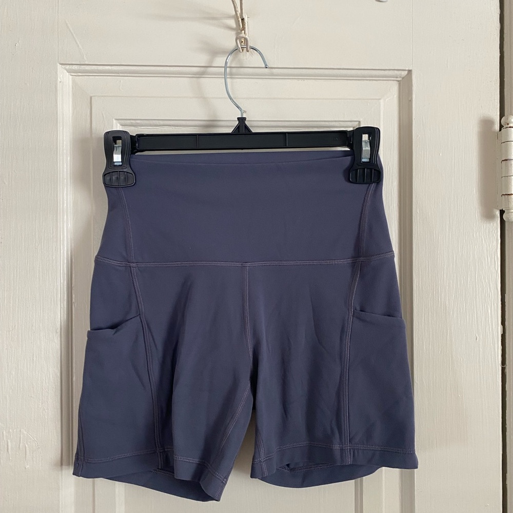 Aritzia Golden Biker Shorts